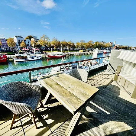 Apartment Stromdampfer, Stromdampferdeck Rostock
